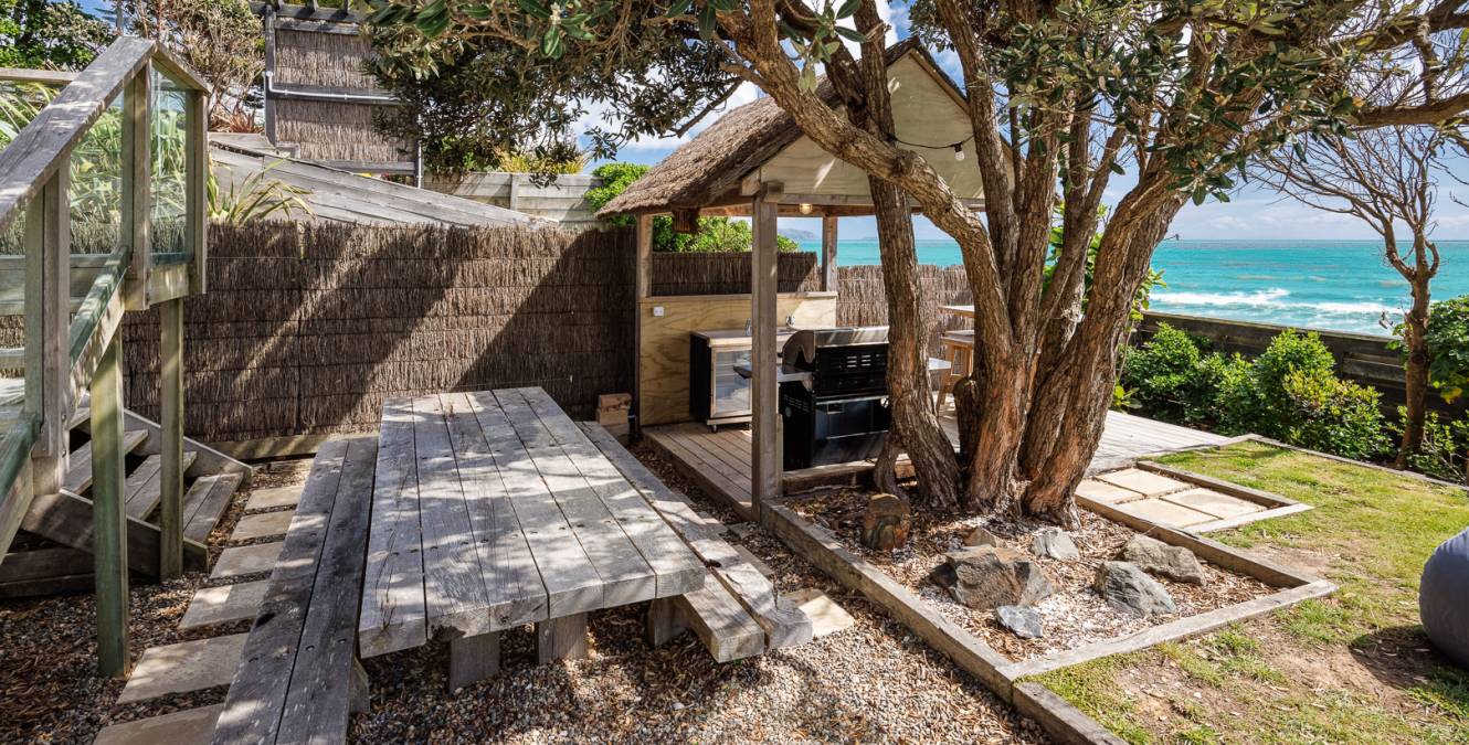 6 Burner BBQ, outdoor sink and fridge at The Big Bach