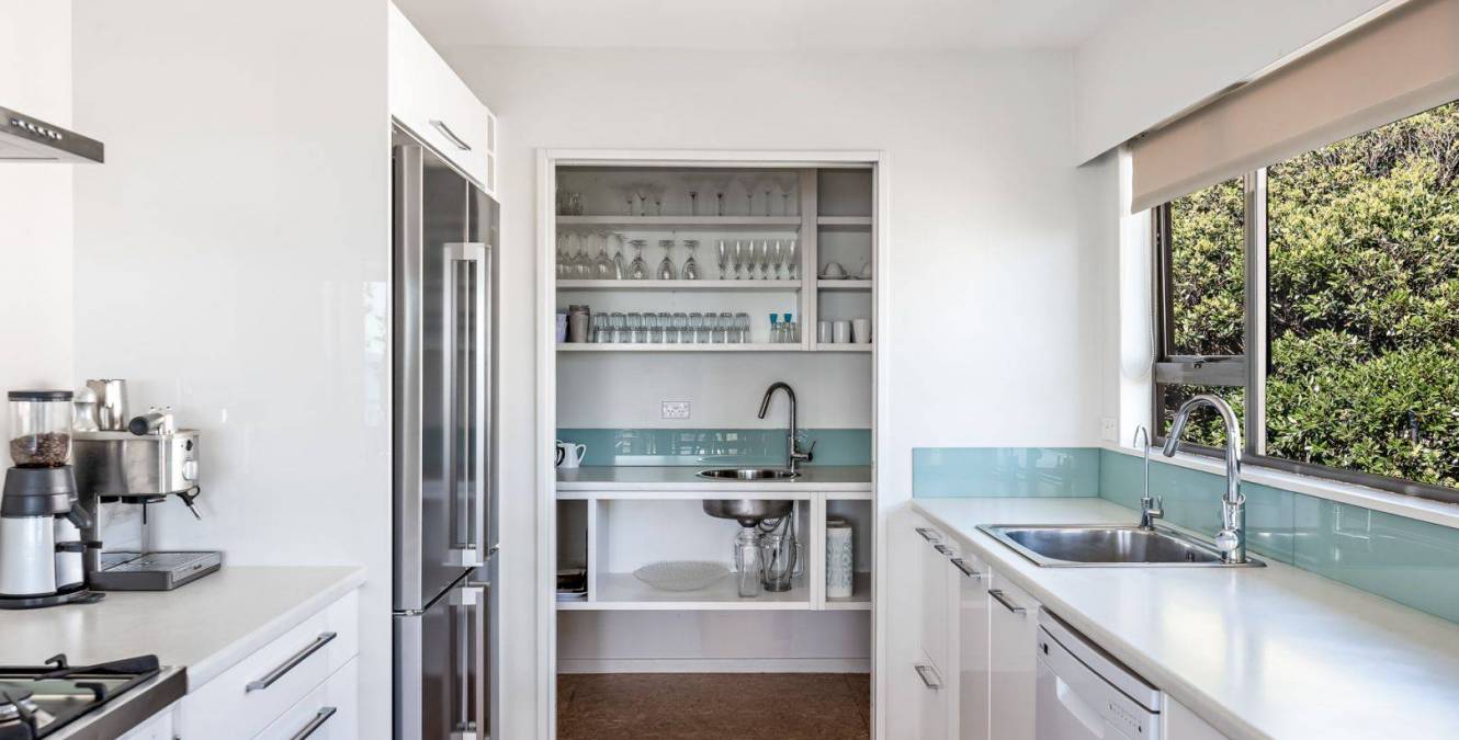Designer kitchen and butlers pantry in luxury accomodation Kapiti